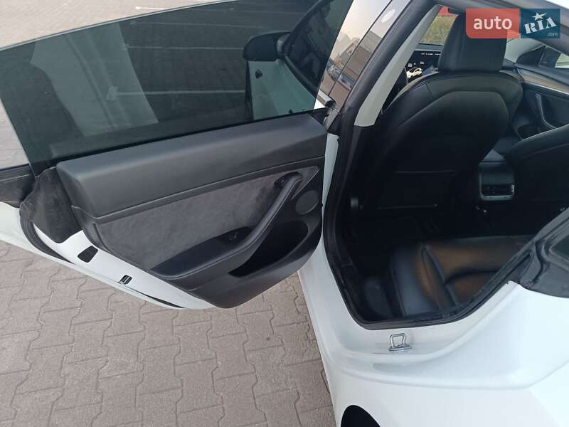 Седан Tesla Model 3 2021 в Житомире фото 4 Седан Tesla Model 3 2021 в Житомире