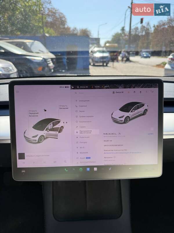 Седан Tesla Model 3 2021 в Полтаві