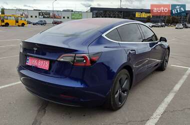 Седан Tesla Model 3 2018 в Киеве