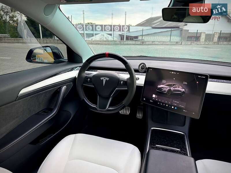 Седан Tesla Model 3 2023 в Запоріжжі