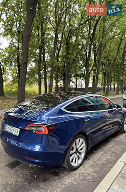 Седан Tesla Model 3 2018 в 