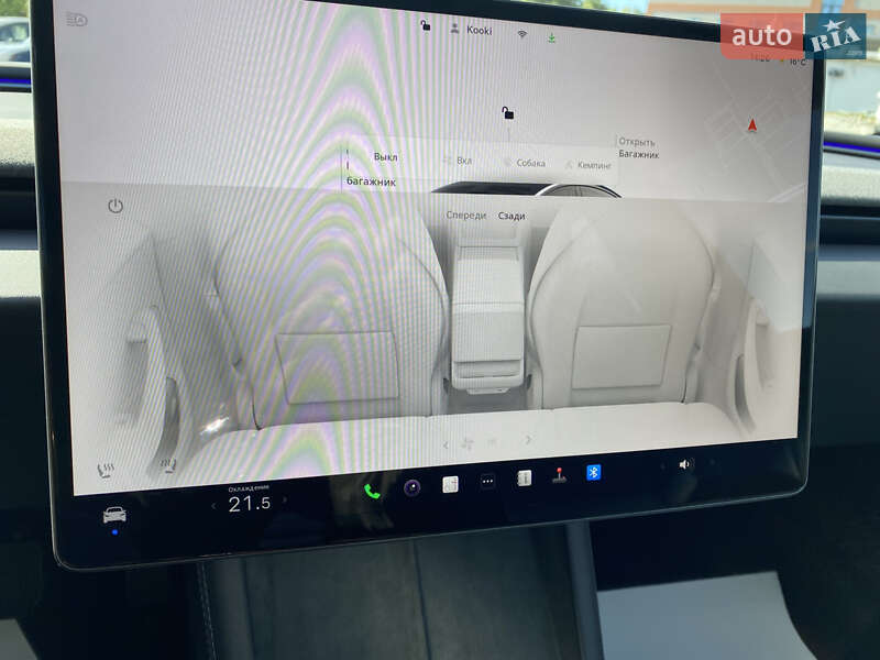 Седан Tesla Model 3 2024 в Киеве
