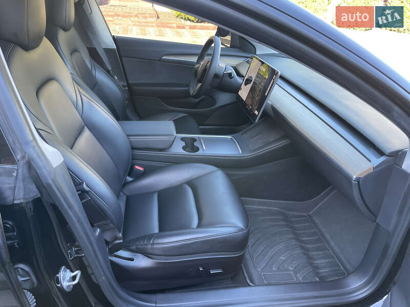 Седан Tesla Model 3 2021 в Хмельницькому