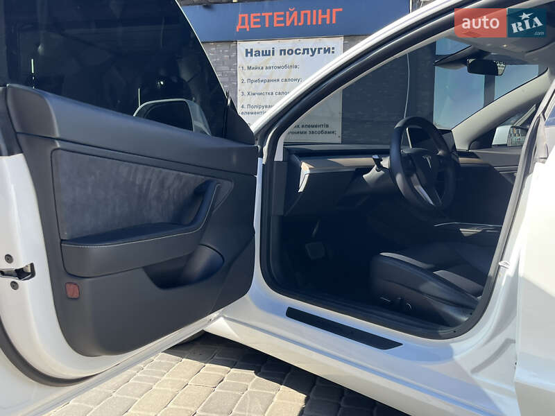 Седан Tesla Model 3 2021 в Белой Церкви