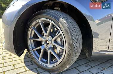 Седан Tesla Model 3 2023 в 