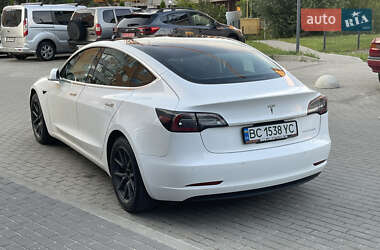 Седан Tesla Model 3 2019 в 