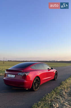 Седан Tesla Model 3 2018 в Черкассах