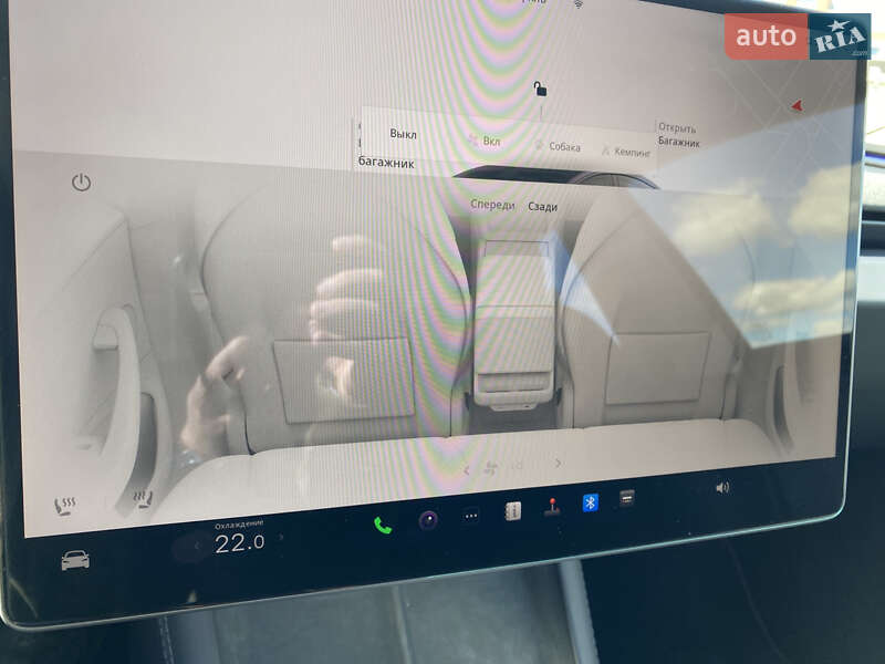 Седан Tesla Model 3 2024 в Києві
