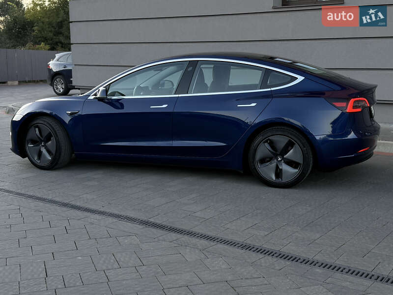 Седан Tesla Model 3 2018 в Дрогобыче фото 23 Седан Tesla Model 3 2018 в Дрогобыче