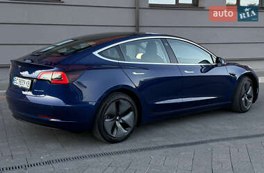Седан Tesla Model 3 2018 в 