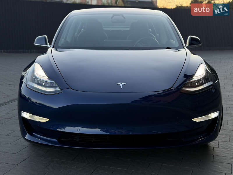 Седан Tesla Model 3 2018 в Дрогобыче фото 35 Седан Tesla Model 3 2018 в Дрогобыче
