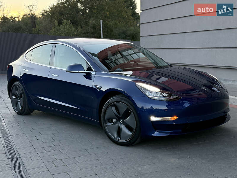 Седан Tesla Model 3 2018 в Дрогобыче фото 37 Седан Tesla Model 3 2018 в Дрогобыче