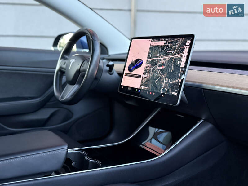 Седан Tesla Model 3 2018 в Дрогобыче фото 45 Седан Tesla Model 3 2018 в Дрогобыче