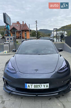 Седан Tesla Model 3 2018 в 