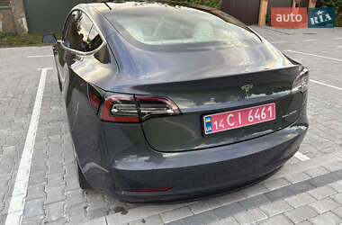 Седан Tesla Model 3 2018 в 