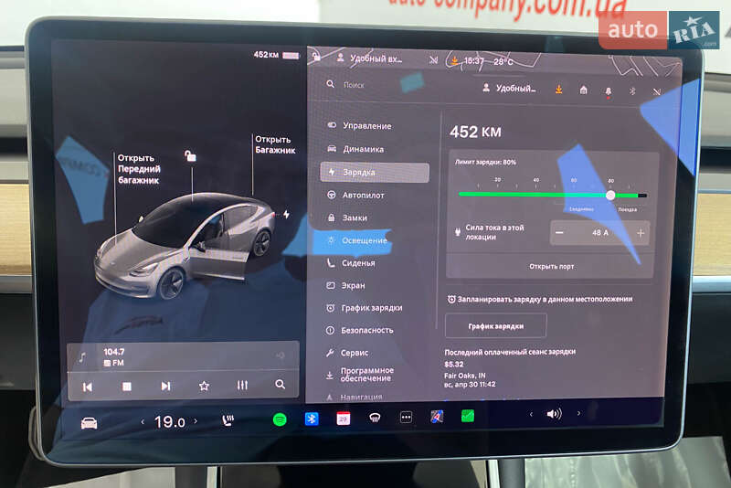 Седан Tesla Model 3 2020 в Львові