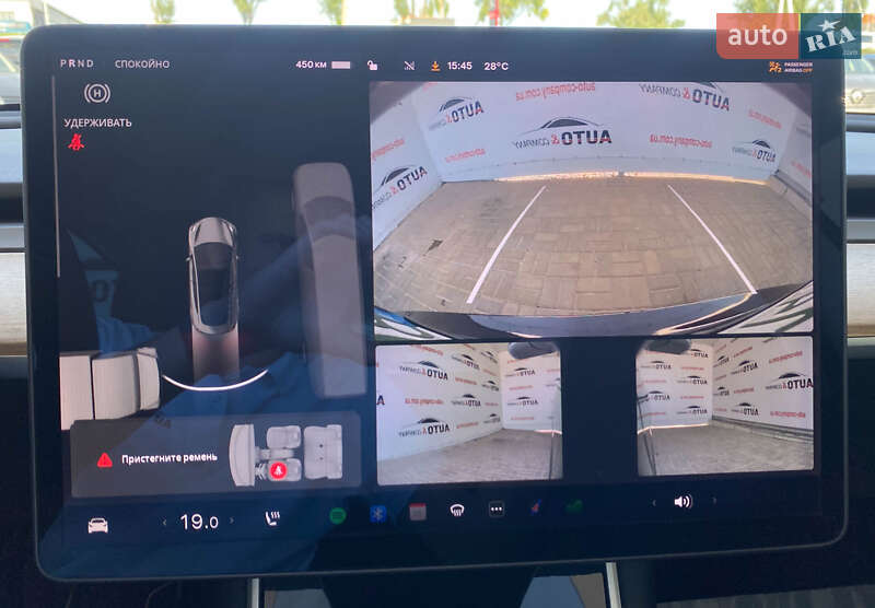 Седан Tesla Model 3 2020 в Львові