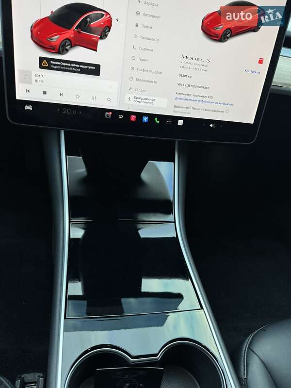 Седан Tesla Model 3 2018 в Львове