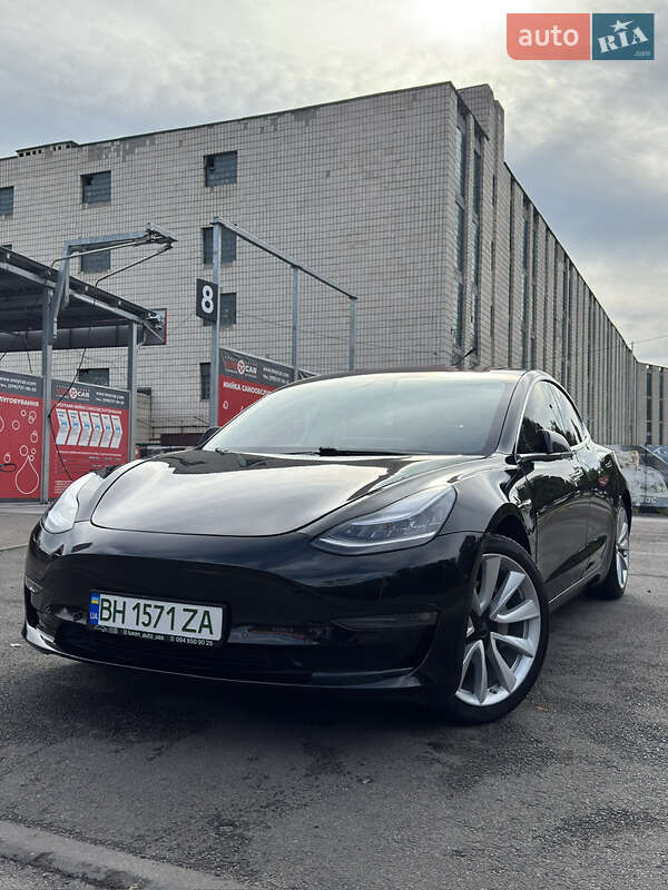 Седан Tesla Model 3 2018 в Києві фото 2 Седан Tesla Model 3 2018 в Києві