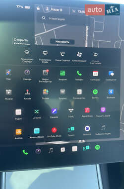 Седан Tesla Model 3 2019 в 