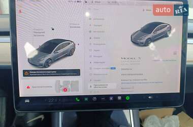 Седан Tesla Model 3 2018 в 