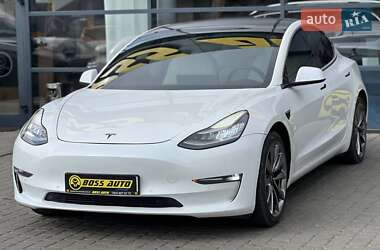 Седан Tesla Model 3 2019 в 