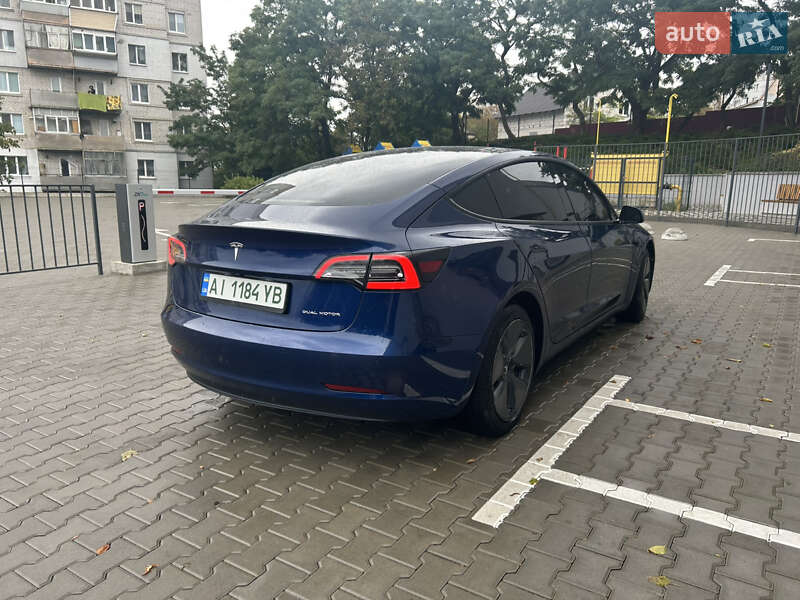 Седан Tesla Model 3 2021 в Фастові