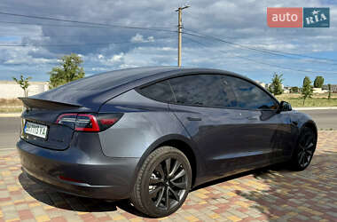 Седан Tesla Model 3 2019 в 