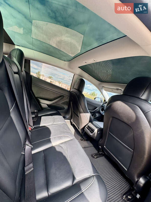 Седан Tesla Model 3 2019 в Белгороде-Днестровском