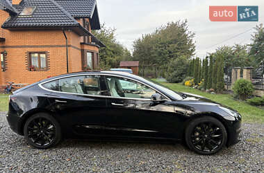 Седан Tesla Model 3 2018 в 
