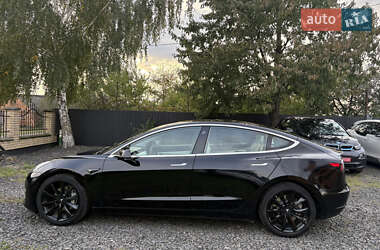 Седан Tesla Model 3 2018 в 