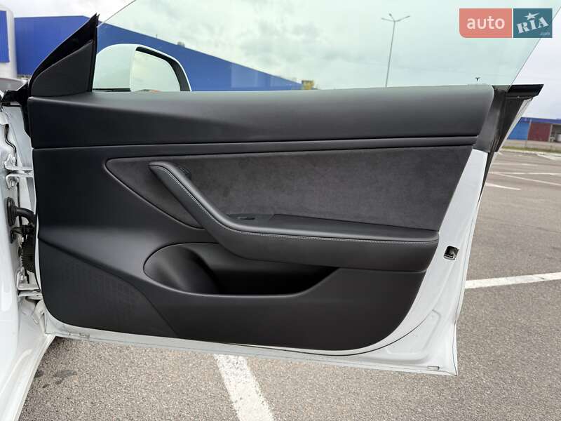 Седан Tesla Model 3 2021 в Ровно фото 26 Седан Tesla Model 3 2021 в Ровно