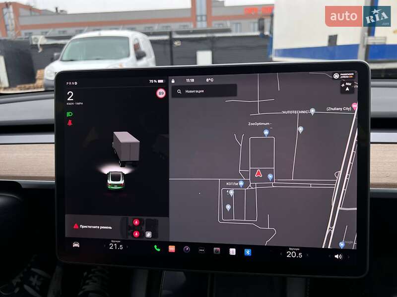 Седан Tesla Model 3 2021 в Киеве