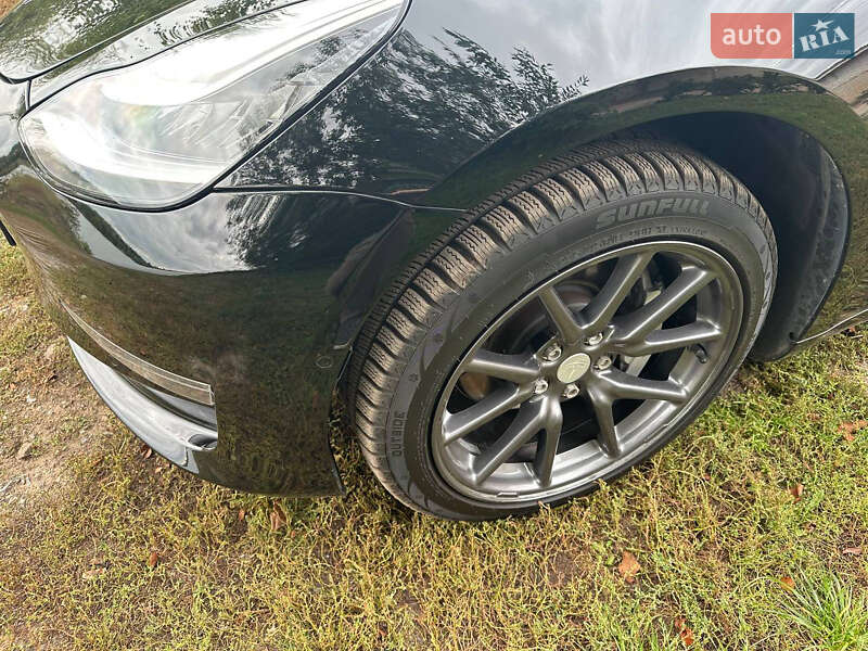 Седан Tesla Model 3 2020 в Харькове фото 10 Седан Tesla Model 3 2020 в Харькове