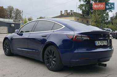 Седан Tesla Model 3 2018 в 