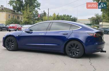 Седан Tesla Model 3 2018 в 