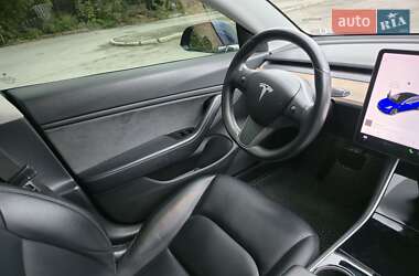 Седан Tesla Model 3 2018 в 