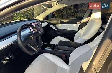 Седан Tesla Model 3 2019 в Белой Церкви