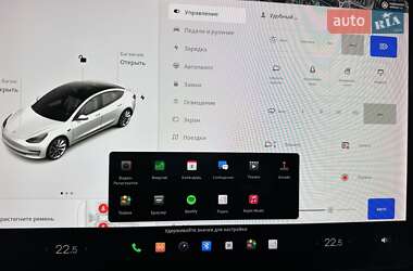 Седан Tesla Model 3 2019 в 