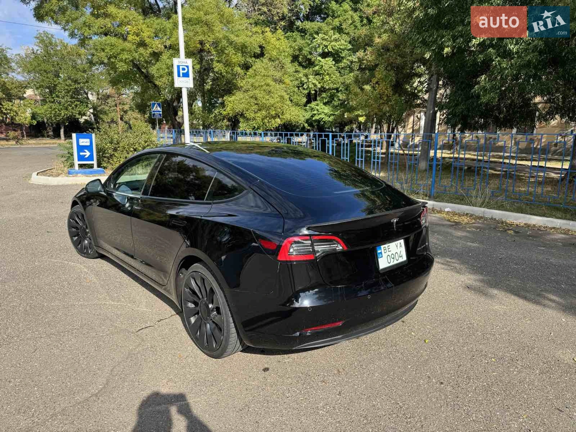 2022 Tesla Model 3 - мініатюра 11