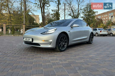 Седан Tesla Model 3 2018 в 