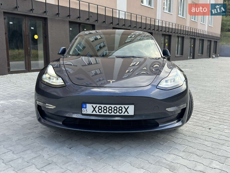Седан Tesla Model 3 2022 в Луцьку фото 3 Седан Tesla Model 3 2022 в Луцьку