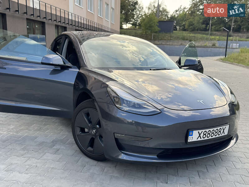 Седан Tesla Model 3 2022 в Луцьку фото 25 Седан Tesla Model 3 2022 в Луцьку