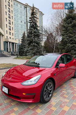 Седан Tesla Model 3 2022 в Одессе