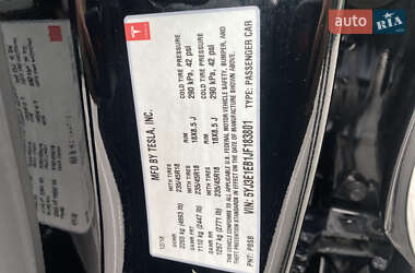 Седан Tesla Model 3 2018 в 
