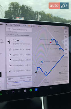Седан Tesla Model 3 2018 в 