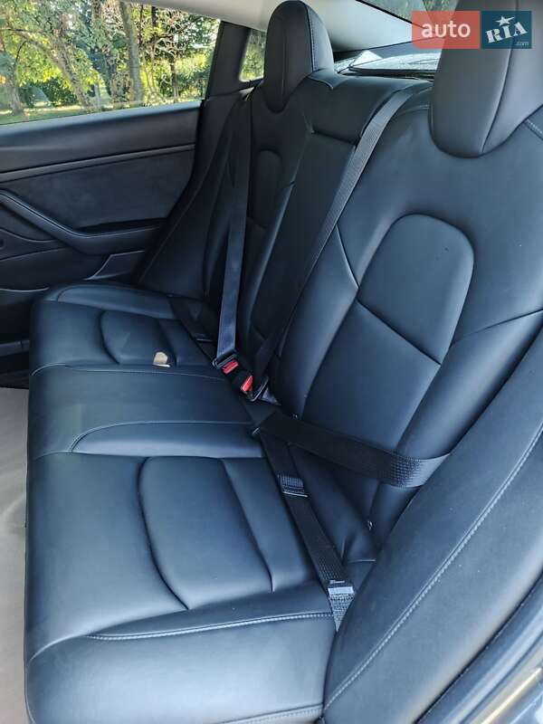 Седан Tesla Model 3 2019 в Дубно фото 22 Седан Tesla Model 3 2019 в Дубно