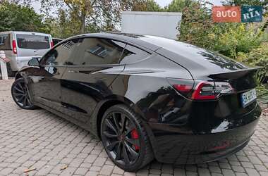 Седан Tesla Model 3 2019 в 
