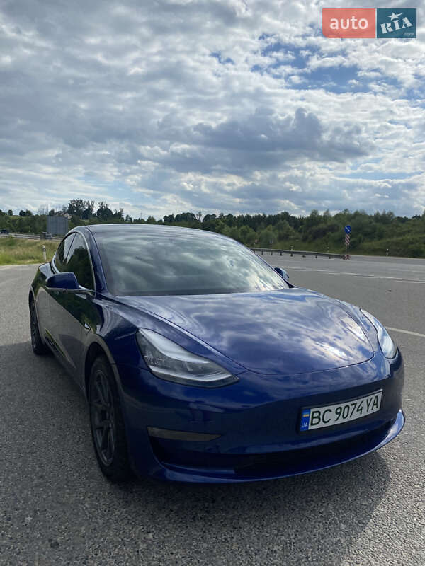 Седан Tesla Model 3 2020 в Львове фото 11 Седан Tesla Model 3 2020 в Львове