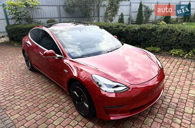Седан Tesla Model 3 2018 в Житомирі